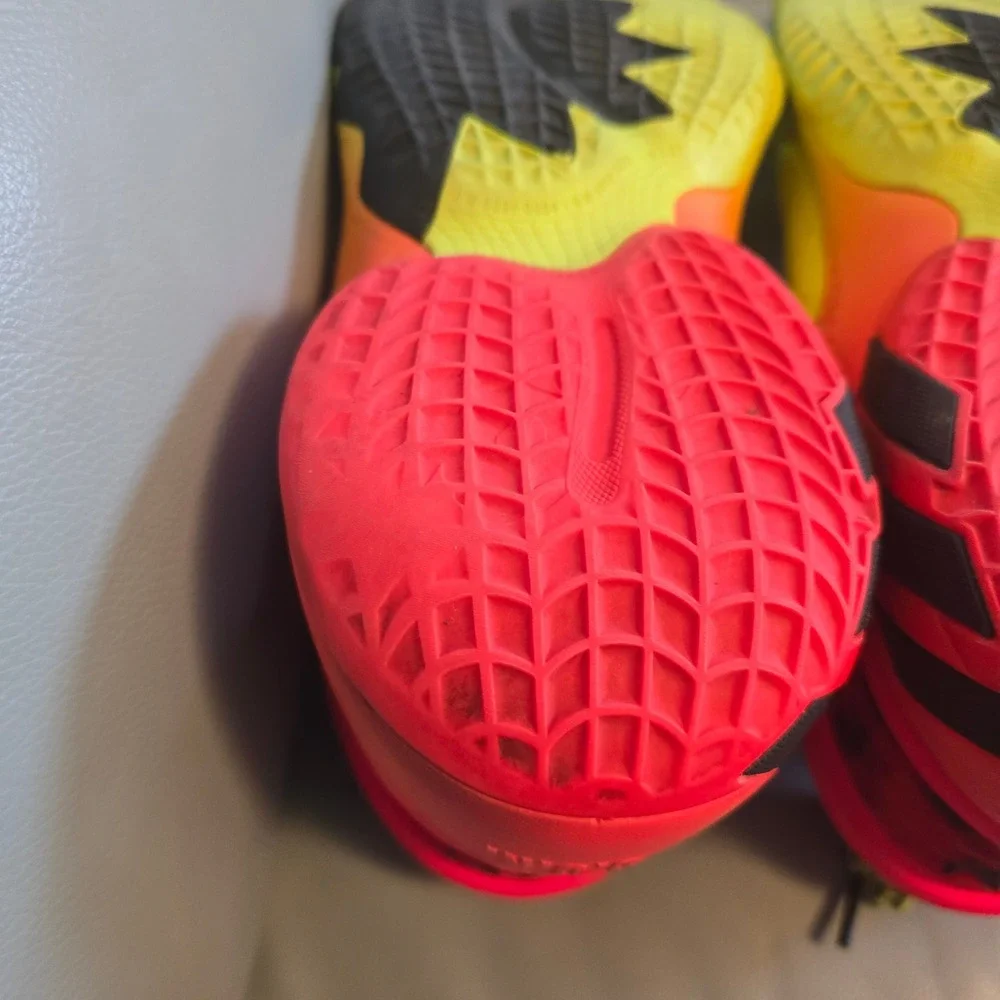 Adidas DON‎ Issue 2 Fire of Greatness Solar Yellow Orange H67570 Mens Size 11